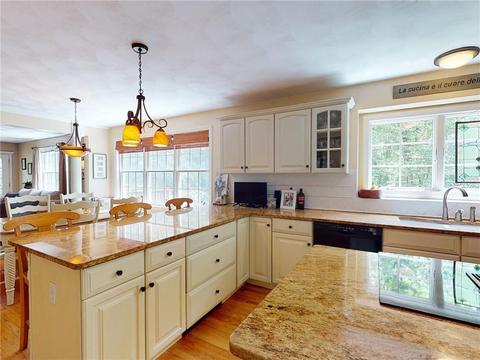 202 Ridge Dr, Exeter, RI 02822 photo 6