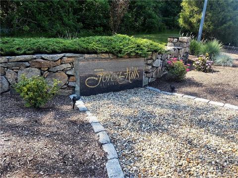 202 Ridge Dr, Exeter, RI 02822 photo 2