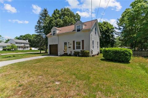 90 Spooner Ave, Warwick, RI 02886 photo 2