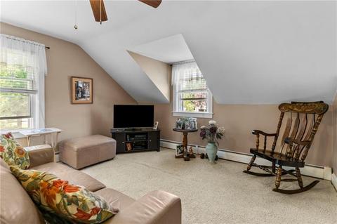 90 Spooner Ave, Warwick, RI 02886 photo 16