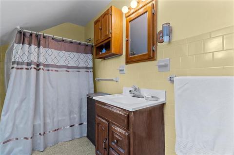 90 Spooner Ave, Warwick, RI 02886 photo 20