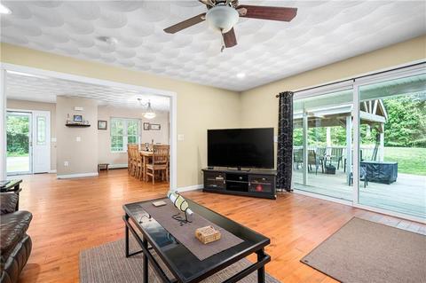 516 Durfee Hill Rd, Glocester, RI 02814 photo 10