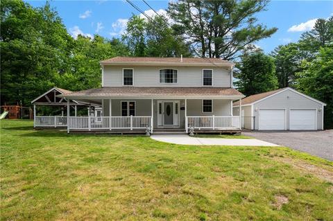 516 Durfee Hill Rd, Glocester, RI 02814 photo 1