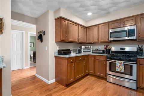 516 Durfee Hill Rd, Glocester, RI 02814 photo 4