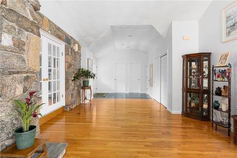 112 S Killingly Rd, Foster, RI 02825 photo 7