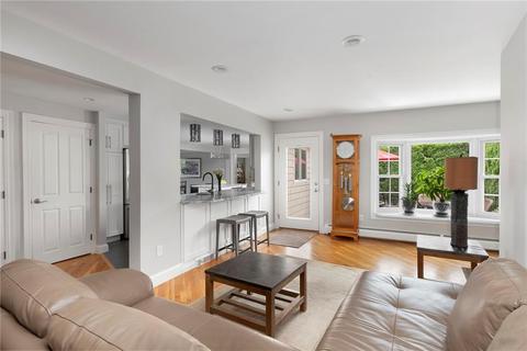 150 Applegate Rd, Cranston, RI 02920 photo 17
