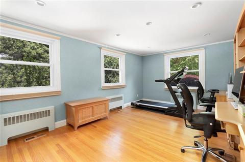 150 Applegate Rd, Cranston, RI 02920 photo 25