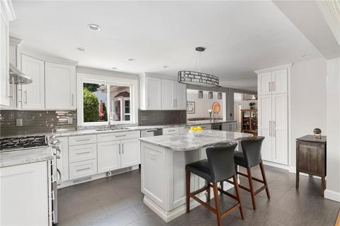 150 Applegate Rd, Cranston, RI 02920 photo 11