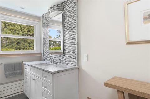 150 Applegate Rd, Cranston, RI 02920 photo 27