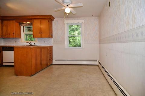 93 Crane St, Warwick, RI 02889 photo 12