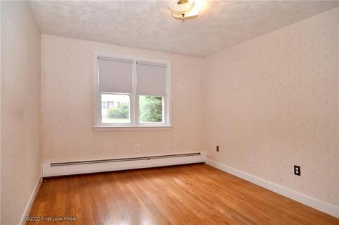 93 Crane St, Warwick, RI 02889 photo 21