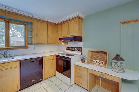 45 Ray St, Coventry, RI 02816 photo 7