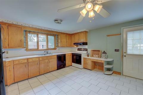45 Ray St, Coventry, RI 02816 photo 6