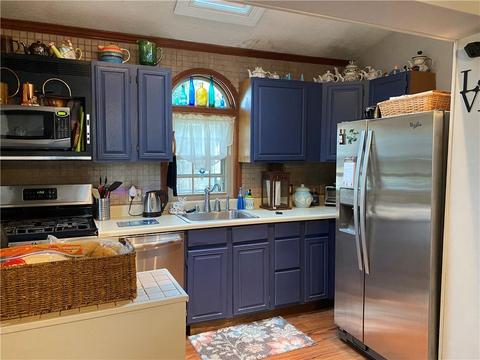 18 Benbridge Ave, Warwick, RI 02888 photo 2