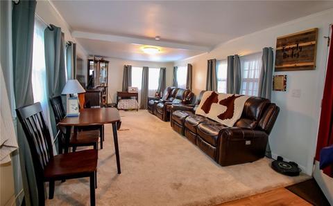 21 Woodridge Dr, Mapleville, RI 02839 photo 12