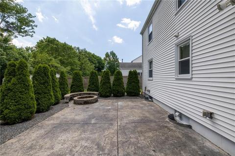 61 Knowles Dr, Warwick, RI 02888 photo 33