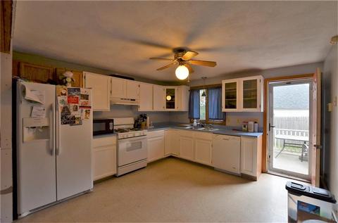 151 7th Ave, Woonsocket, RI 02895 photo 3