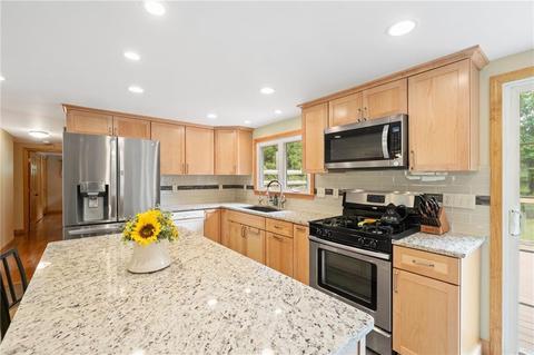 3175 Flat River Rd, Coventry, RI 02816 photo 6