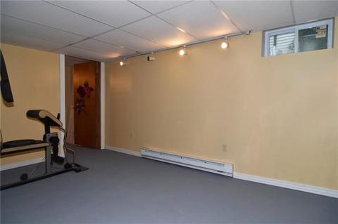39 Brinton Ave, Warwick, RI 02889 photo 31