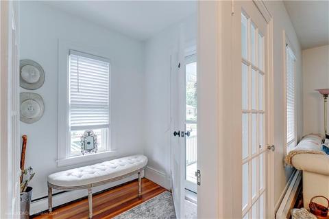 77 King St, Warren, RI 02885 photo 6