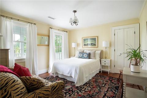 150 Berkeley Ave, Middletown, RI 02842 photo 33