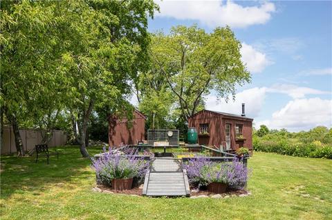 150 Berkeley Ave, Middletown, RI 02842 photo 39