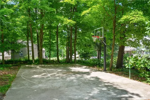 124 Eagle Peak Rd, Pascoag, RI 02859 photo 10