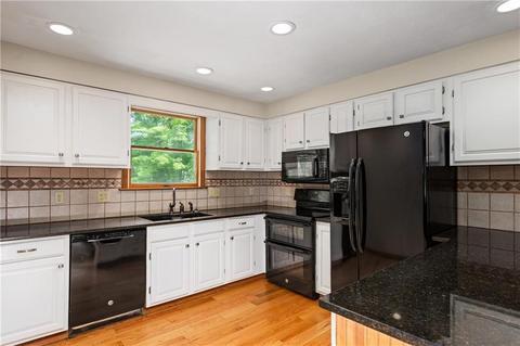 124 Eagle Peak Rd, Pascoag, RI 02859 photo 13