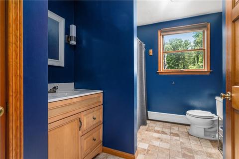 124 Eagle Peak Rd, Pascoag, RI 02859 photo 19