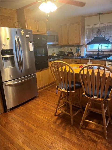 115 Beech St, Woonsocket, RI 02895 photo 7