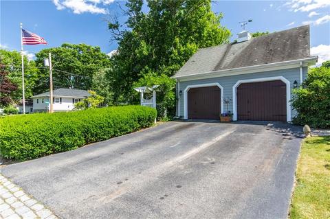 65 Thunder Trl, Cranston, RI 02921 photo 4