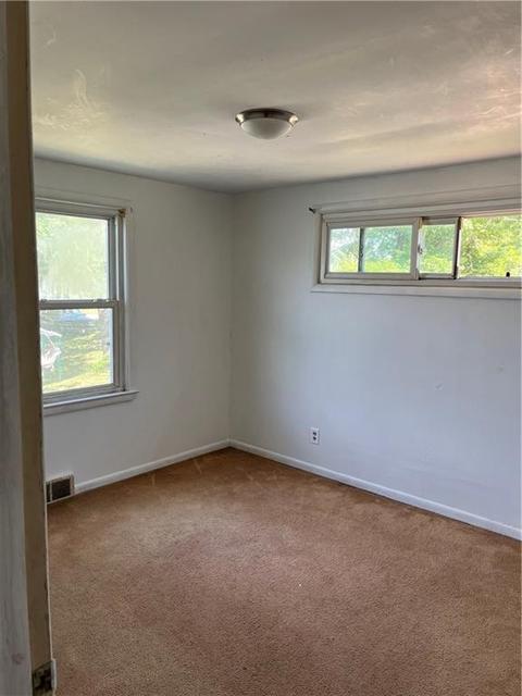 4 E Stuart St, Westerly, RI 02891 photo 9