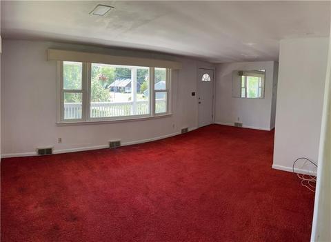 4 E Stuart St, Westerly, RI 02891 photo 6