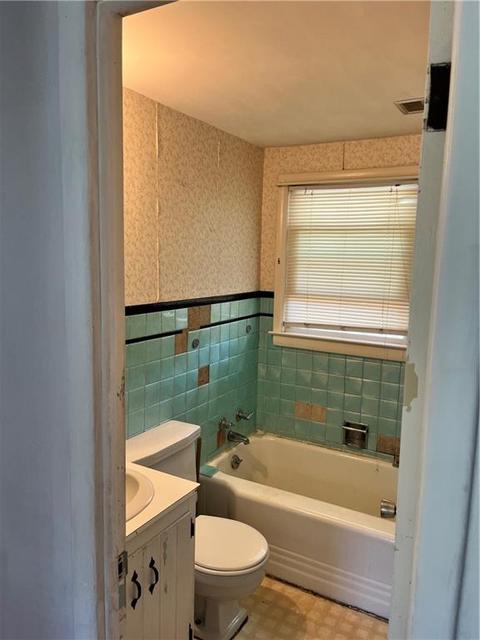 4 E Stuart St, Westerly, RI 02891 photo 12