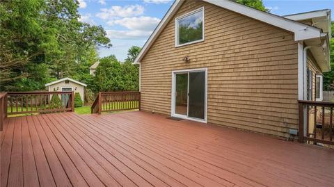 59 Junction St, Warwick, RI 02889 photo 4
