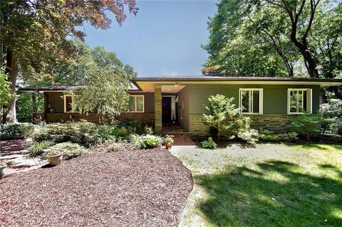 18 Little Ln, Warwick, RI 02886 photo 1