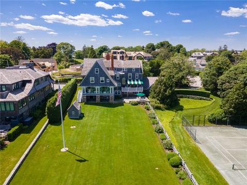 8 Westerly Rd, Westerly, RI 02891 photo 1