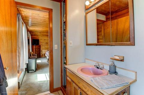 1035 Wapping Rd, Middletown, RI 02842 photo 33