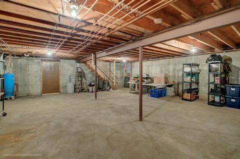 1035 Wapping Rd, Middletown, RI 02842 photo 44