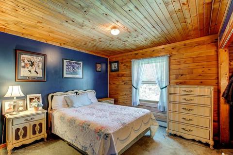 1035 Wapping Rd, Middletown, RI 02842 photo 36