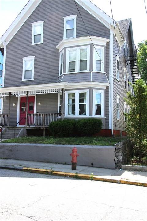 344 2nd Ave, Woonsocket, RI 02895 photo 3