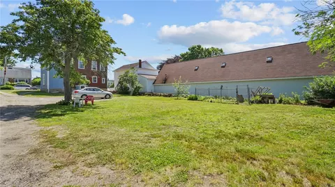 36 Oak St, Westerly, RI 02891 photo 44