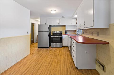 9 Chambly Ave, Warwick, RI 02888 photo 3