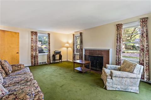 9 Chambly Ave, Warwick, RI 02888 photo 7