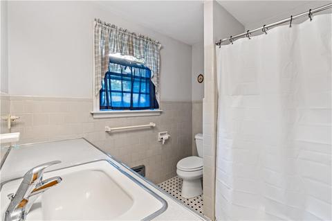 9 Chambly Ave, Warwick, RI 02888 photo 16