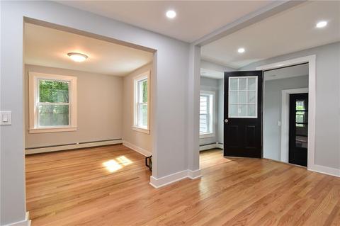 50 Loring Rd, Warwick, RI 02889 photo 11