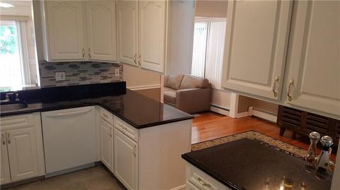 110 Thunder Trl, Cranston, RI 02921 photo 17