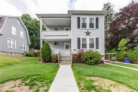164 Rivulet St, Woonsocket, RI 02895 photo 2