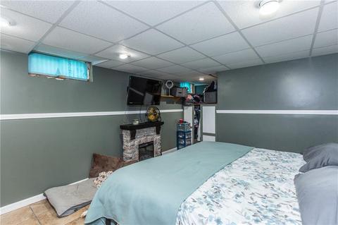164 Rivulet St, Woonsocket, RI 02895 photo 41