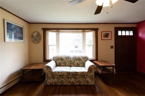 116 Poplar St, Woonsocket, RI 02895 photo 9